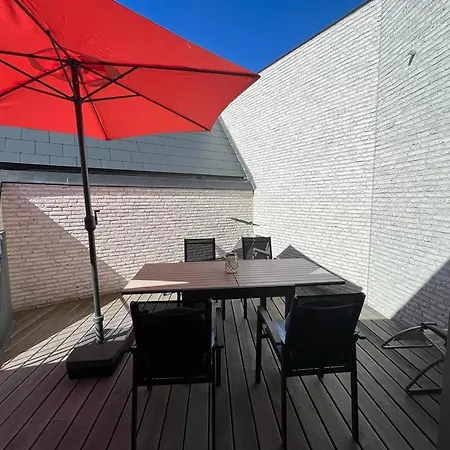 アパート Appartement Met Ruim Terras En Garagebox Te Westende